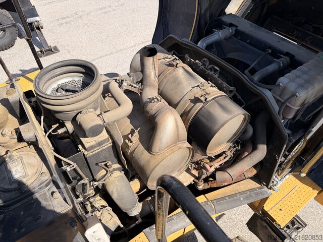 Radlader Caterpillar 972M