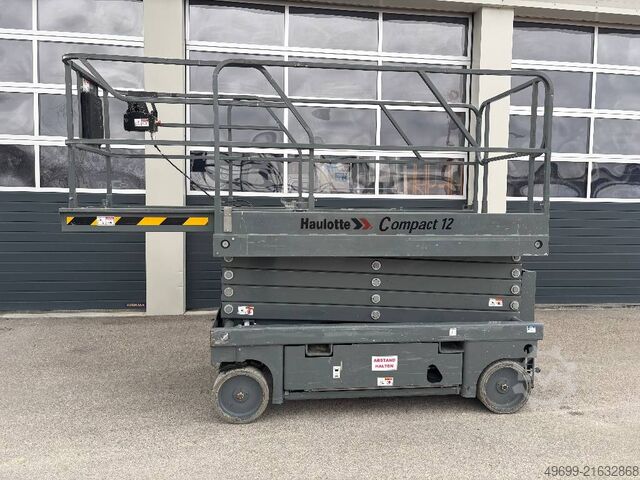 Scissor lift Haulotte Compact 12 - 11,75m Scherenarbeitsbühne