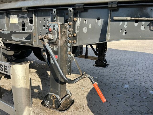 Kipper Auflieger WIELTON NW-3 Strong Master Stahl Kippmulde 32m³ HARDOX