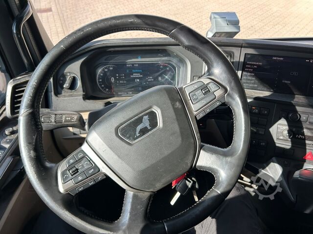 Standard tractor unit MAN TGX 18.510 4x2 mit Hydraulik