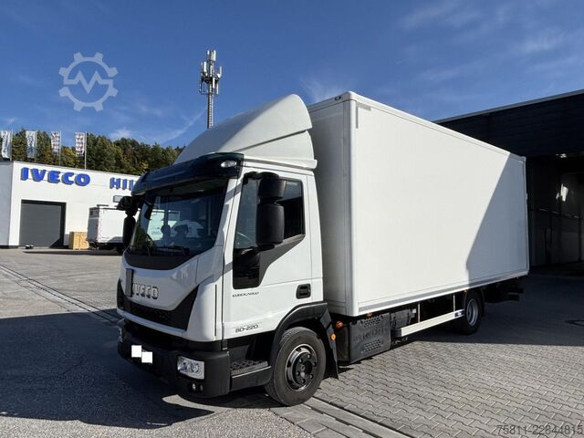 Transporter mit Koffer IVECO Eurocargo ML80E22/P EVI_E / Koffer / LBW Klima