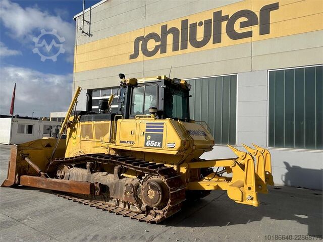 Komatsu D65EX-18E0 Komatsu D65EX-18E0