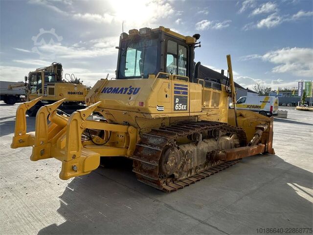 Komatsu D65EX-18E0 Komatsu D65EX-18E0