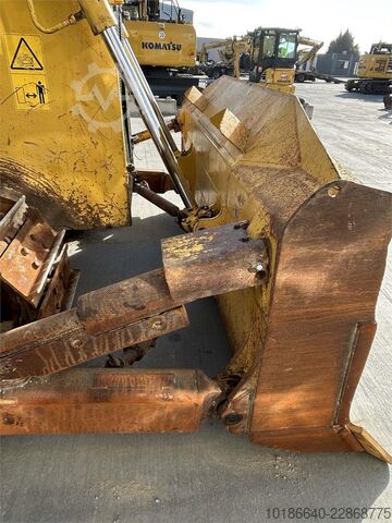 Komatsu D65EX-18E0 Komatsu D65EX-18E0