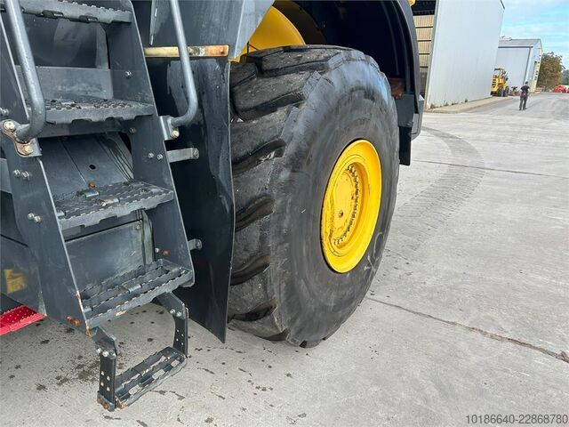 Komatsu WA500-8E0 Komatsu WA500-8E0