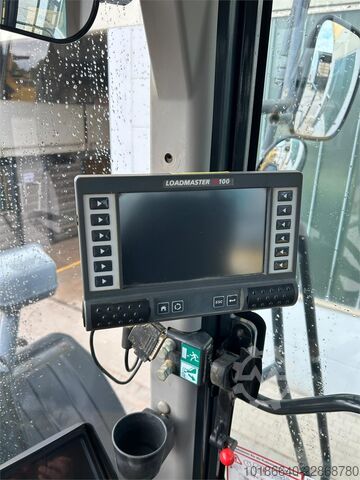 Komatsu WA500-8E0 Komatsu WA500-8E0