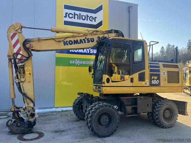 Komatsu PW180-10 Komatsu PW180-10