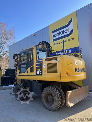 Komatsu PW180-10 Komatsu PW180-10