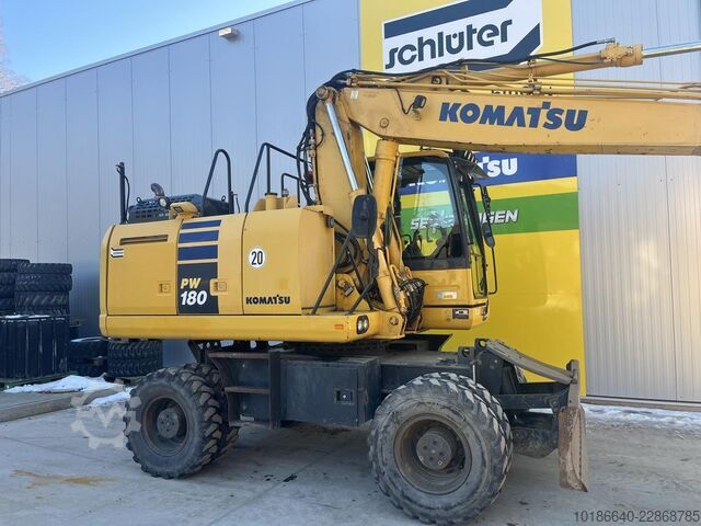 Komatsu PW180-10 Komatsu PW180-10