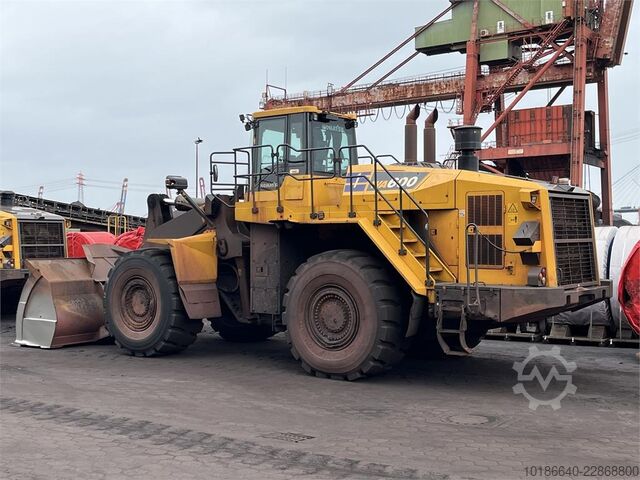Komatsu WA600-8E0 Komatsu WA600-8E0