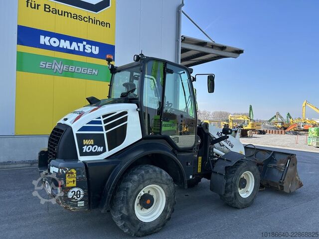 Komatsu WA100M-8 Komatsu WA100M-8