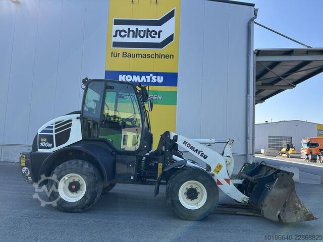 Komatsu WA100M-8 Komatsu WA100M-8