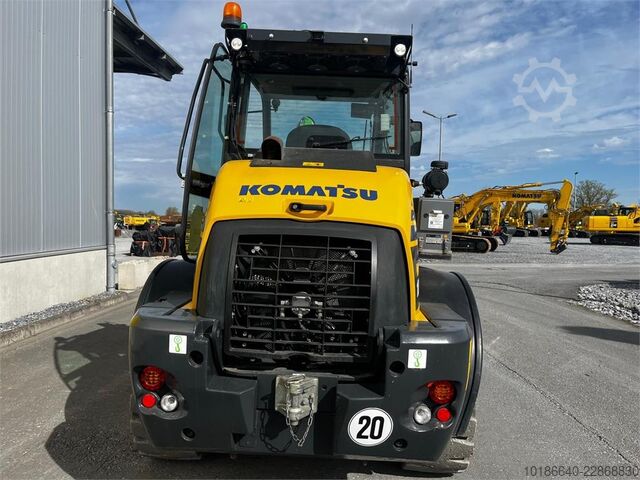 Komatsu WA100M-8E0 Komatsu WA100M-8E0