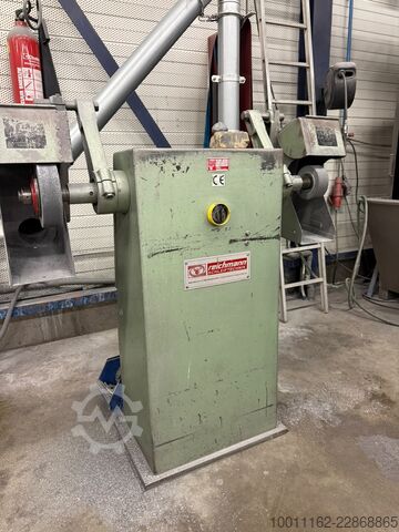 Polishing and grinding machine Polijst- en slijpmachine(s) 