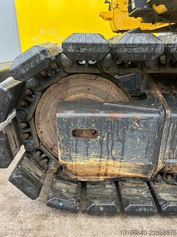 Komatsu PC138US-11 Komatsu PC138US-11