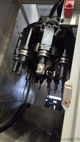 Vertikales Bearbeitungszentrum OKUMA MB-46 VAE A-Achse