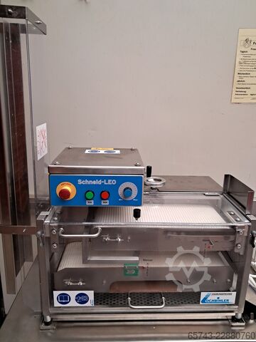 Slicer for hamburger buns Schneid-LEO 
