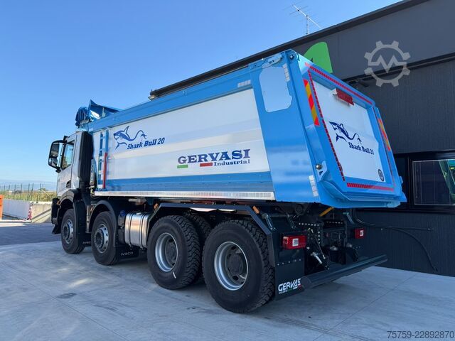 Tipper truck Iveco T-Way 410T54 Kipper 20cbm 8x4
