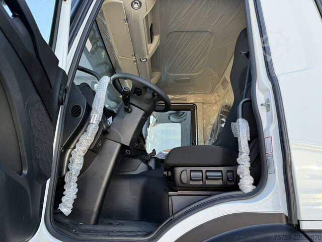 Tipper truck Iveco T-Way 410T54 Kipper 20cbm 8x4