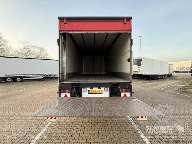 Reefer semitrailer Schmitz Cargobull Tiefkühler Standard Ladebordwand