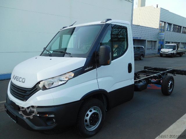 Truck chassis IVECO 35S16HA8