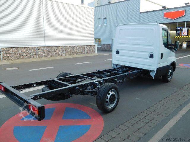 Truck chassis IVECO 35S16HA8