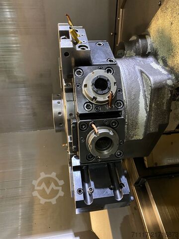 CNC lathe Okuma LB 3000 MY