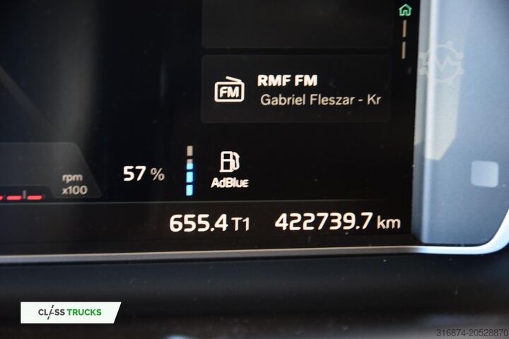 Standard tractor unit VOLVO FH 460 Globetrotter XL Varios i-Save