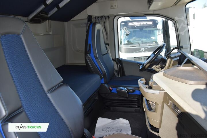 Standard tractor unit VOLVO FH 460 Globetrotter XL Varios i-Save