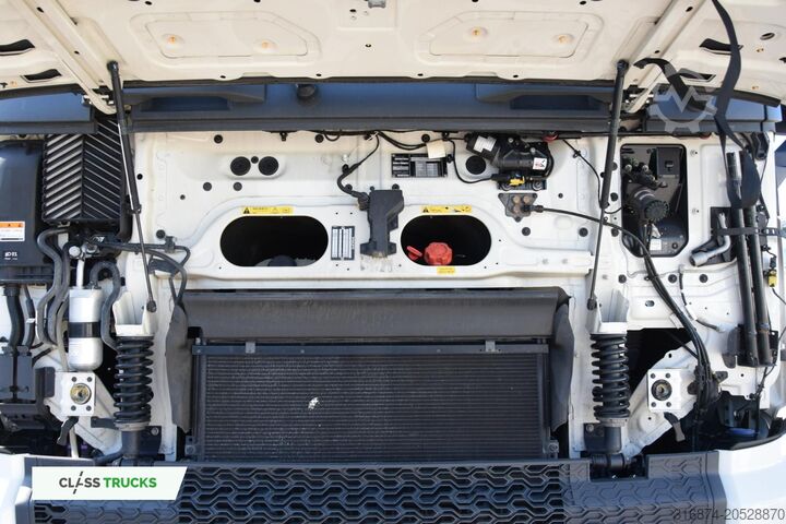 Standard tractor unit VOLVO FH 460 Globetrotter XL Varios i-Save