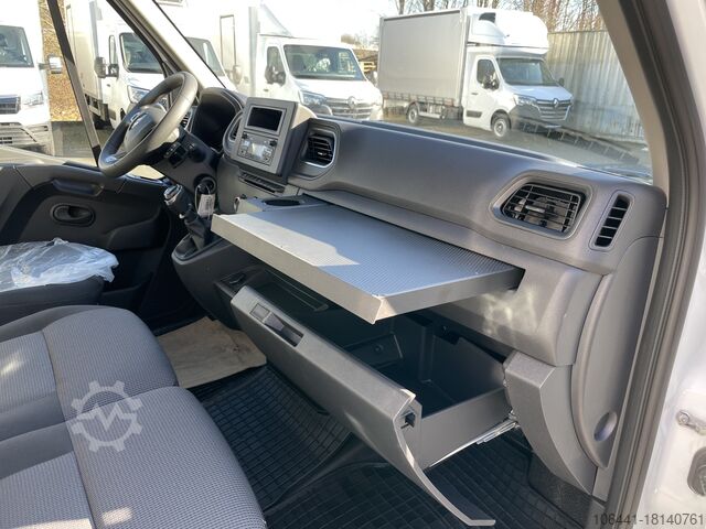 Transporter with flatbed & tarpaulin RENAULT Master Pritsche Plane Schiebeplane