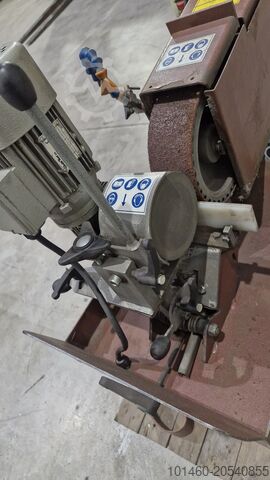 Rohr-Schleifmaschine mit Durchlaufeinheit, zentrierlos fein grit GX75 2H - GXW - GXC