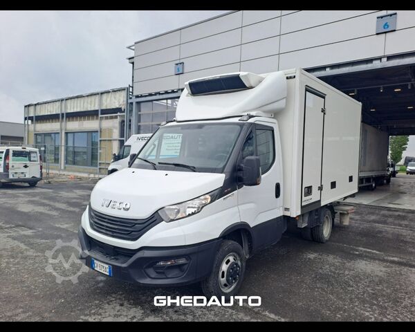 Minibus IVECO 35C16 - 35C16 GRUPPO FRIGO + SPONDA MONTACARICHI