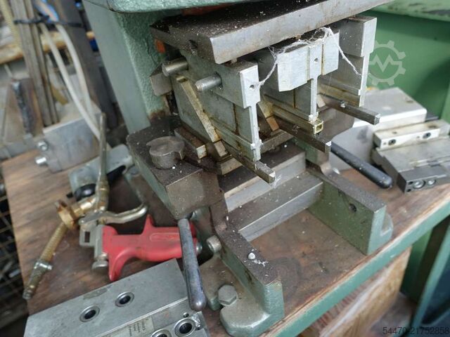 Pneumatische Presse SCHÜCO 290124 II