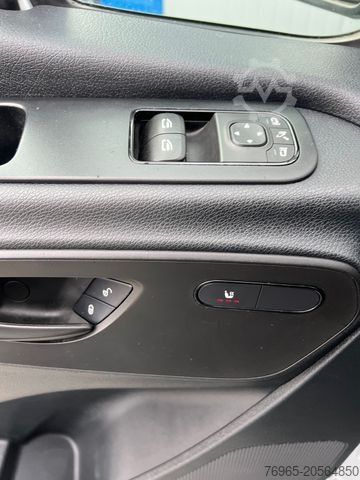 Panel van MERCEDES-BENZ Sprinter 314 AUTOMATIK NAVI TOTWINKEL KAMERA LED
