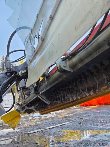 Pistenbully Kässbohrer Geländefahrzeug AG PISTEN BULLY 600 W POLAR