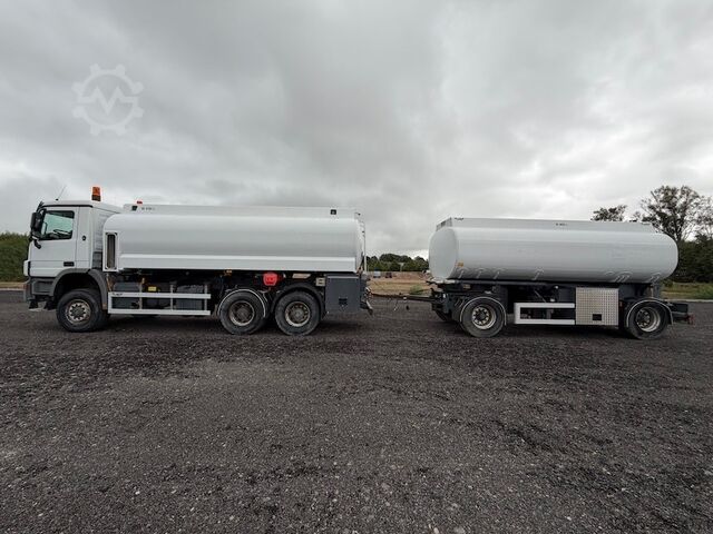Fuel tanker Mercedes-Benz Actros 3341