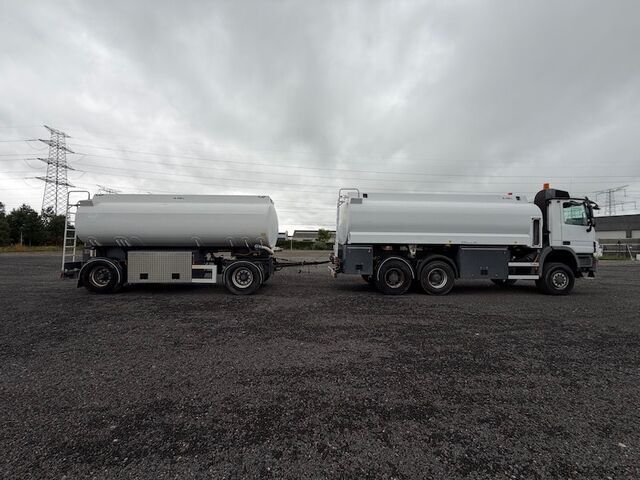 Fuel tanker Mercedes-Benz Actros 3341
