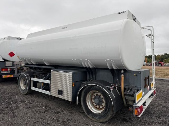 Fuel tanker Mercedes-Benz Actros 3341