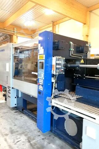 Injection molding machine BATTENFELD TM 4500/4500 B4
