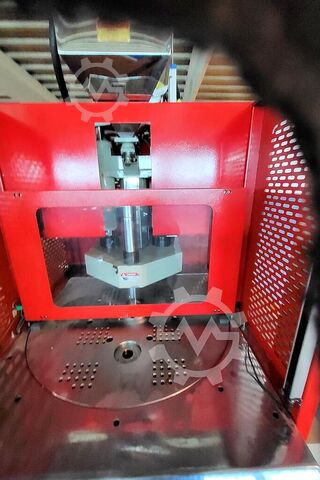 Injection molding machine TAYU TY- 550 - 2R