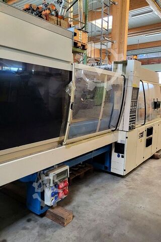 Injection molding machine ENGEL ES 750/300 Hl