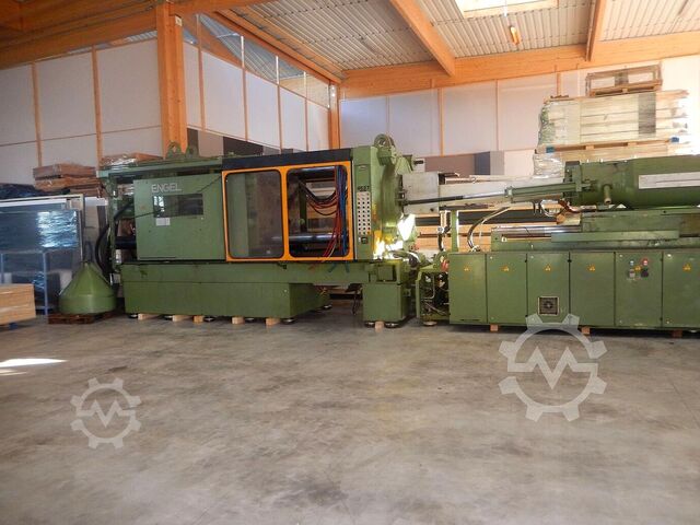 Injection molding machine ENGEL ES 7000/800
