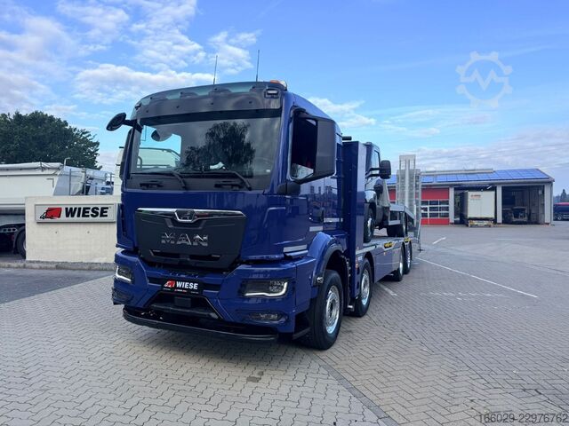 LKW mit Pritsche (offen) MAN TGS 35.540  Maschinentransporter mit Rampen