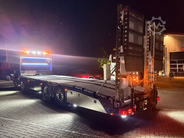 LKW mit Pritsche (offen) MAN TGS 35.540  Maschinentransporter mit Rampen