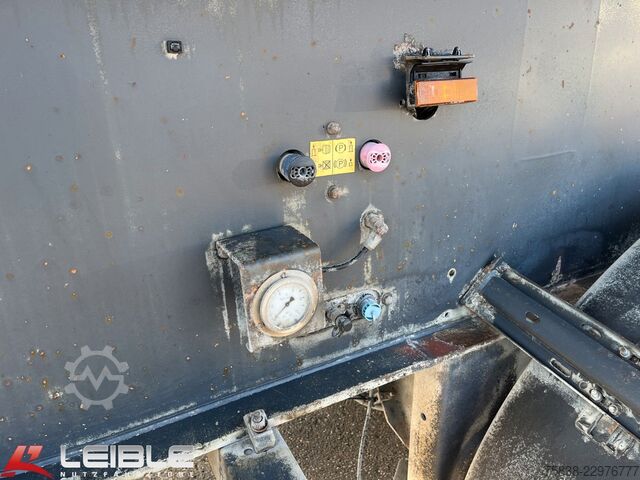 Tipper semitrailer SCHMITZ CARGOBULL SKI 18-7,2 Stahlmulde*24m³*SAF*Liftachse*