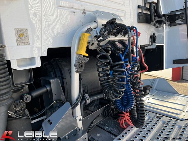Volume tractor unit RENAULT T 480 High*VollLuft*Hubplatte*Standklima*173TKM*