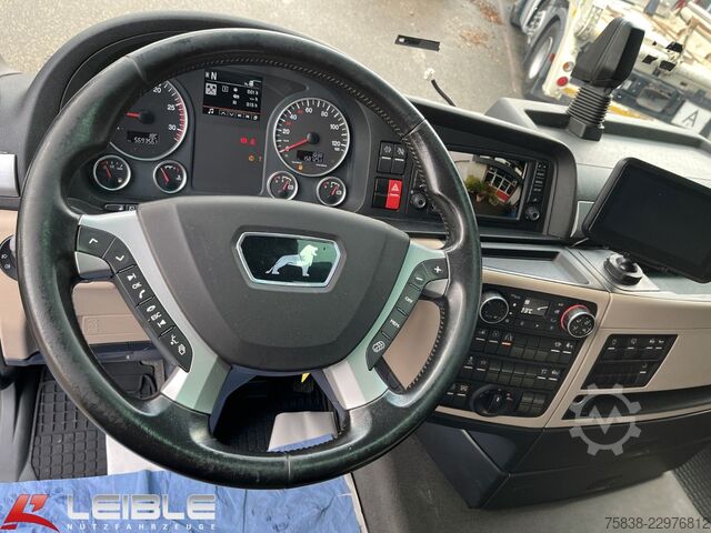 Volume tractor unit MAN TGX 18.510 4x2LLS-U*XXL*VollLuft*2 Tanks*