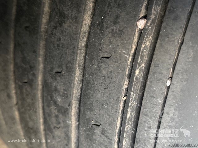 Auflieger mit Pritsche & Plane Schmitz Cargobull Curtainsider Mega