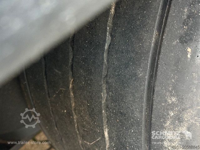 Auflieger mit Pritsche & Plane Schmitz Cargobull Curtainsider Mega